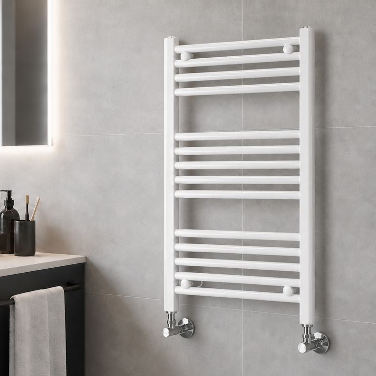 Scalda salviette ad acqua / Water-heated towel warmer / Wasserführender Handtuchheizkörper